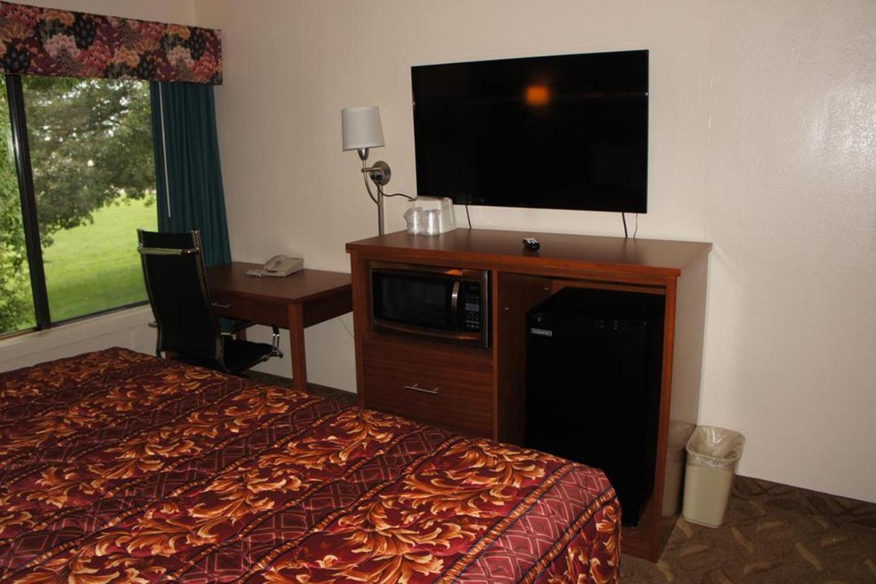 Econo Lodge Waite Park 외부 사진