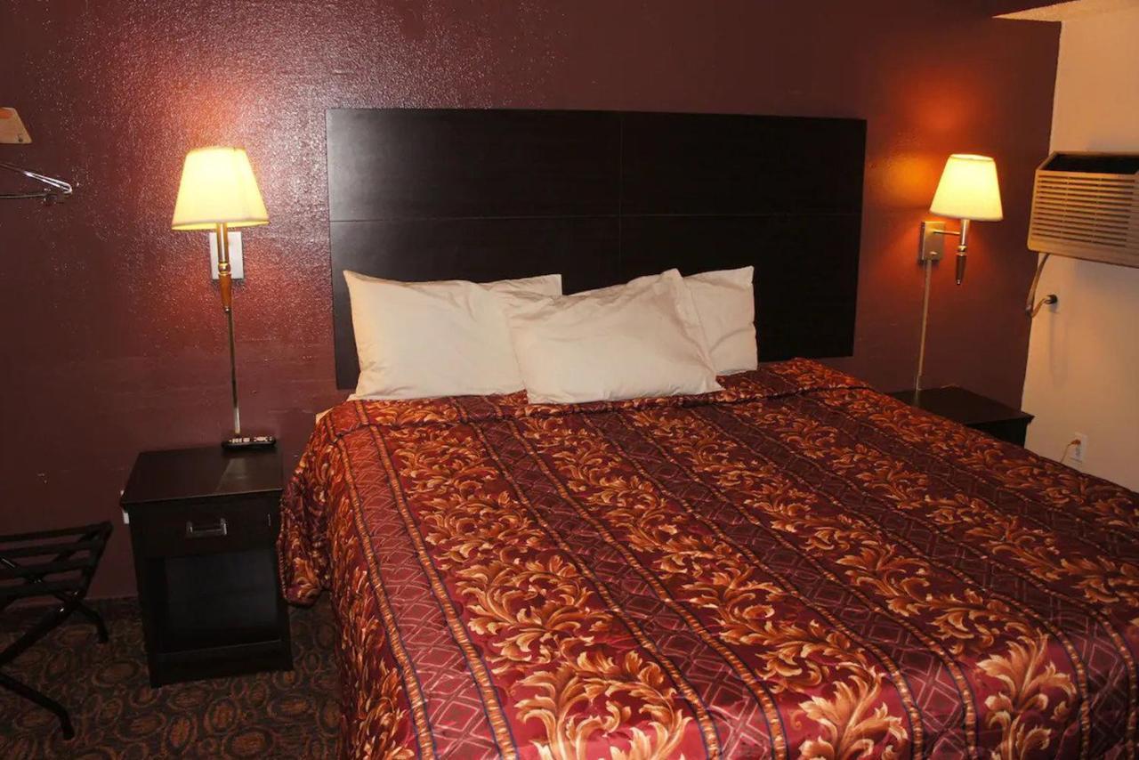 Econo Lodge Waite Park 외부 사진
