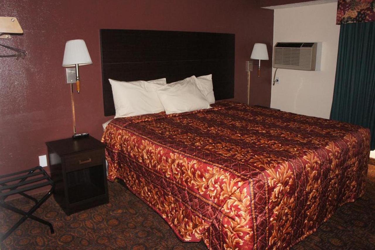 Econo Lodge Waite Park 외부 사진