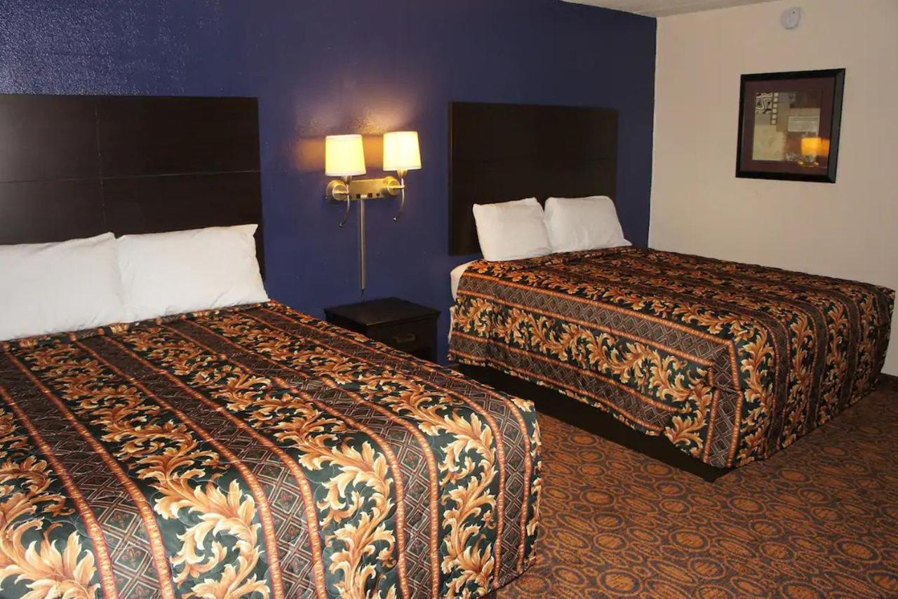 Econo Lodge Waite Park 외부 사진