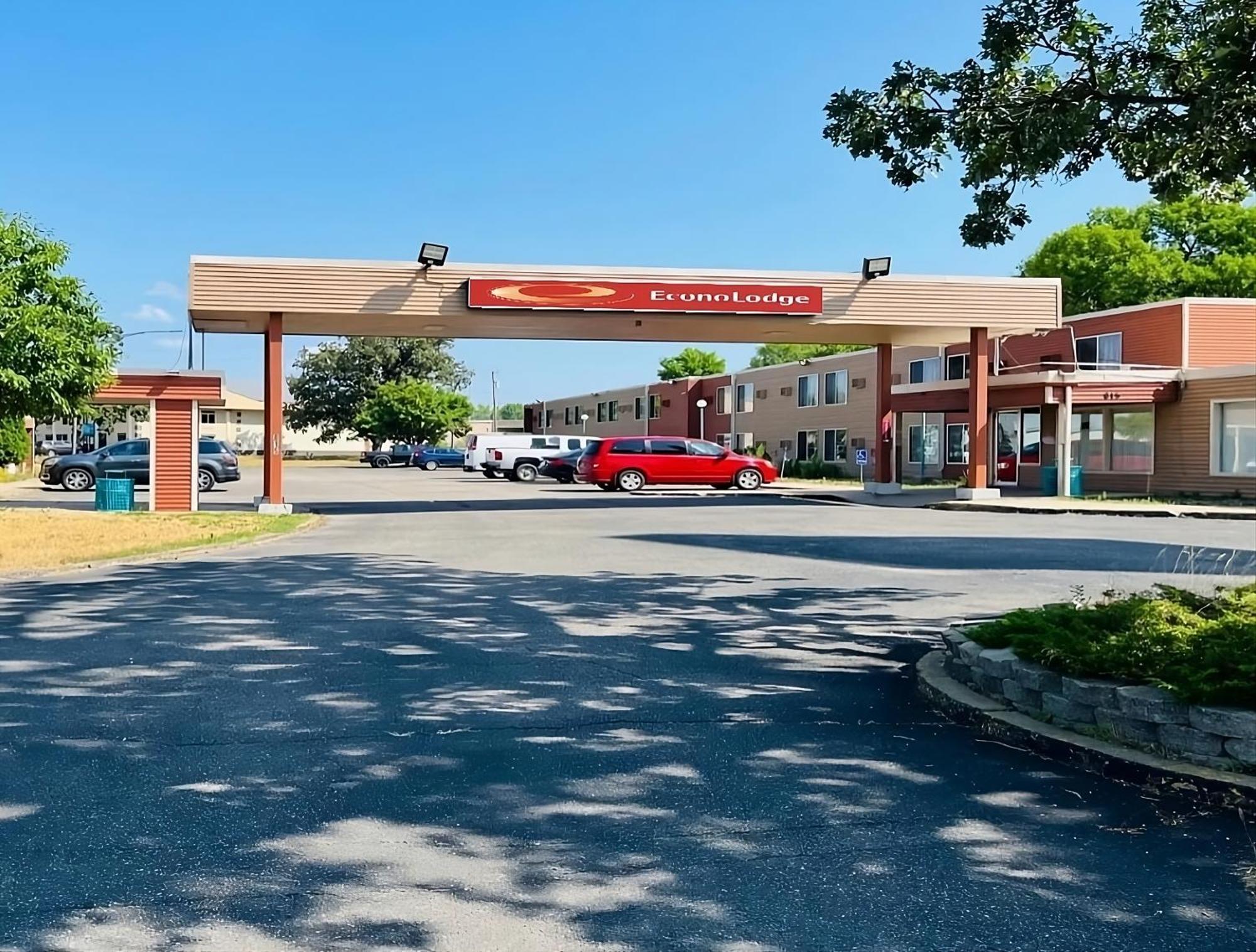 Econo Lodge Waite Park 외부 사진