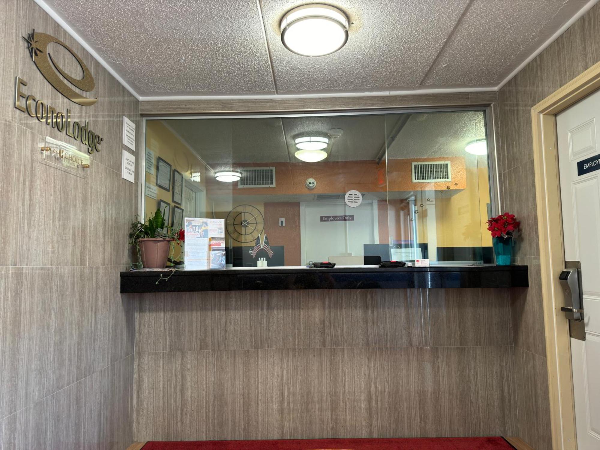 Econo Lodge Waite Park 외부 사진