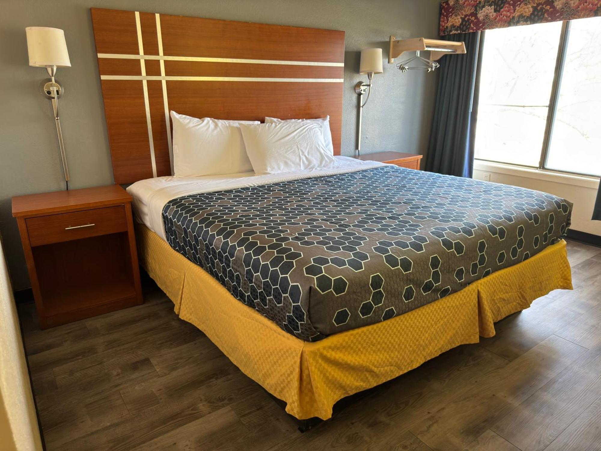 Econo Lodge Waite Park 외부 사진
